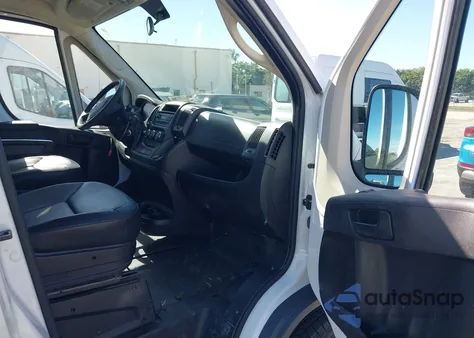 2017 Ram Promaster 1500 Low Roof 136 Wb z USA, uszkodzony, nr VIN 3C6TRVAG9HE546205